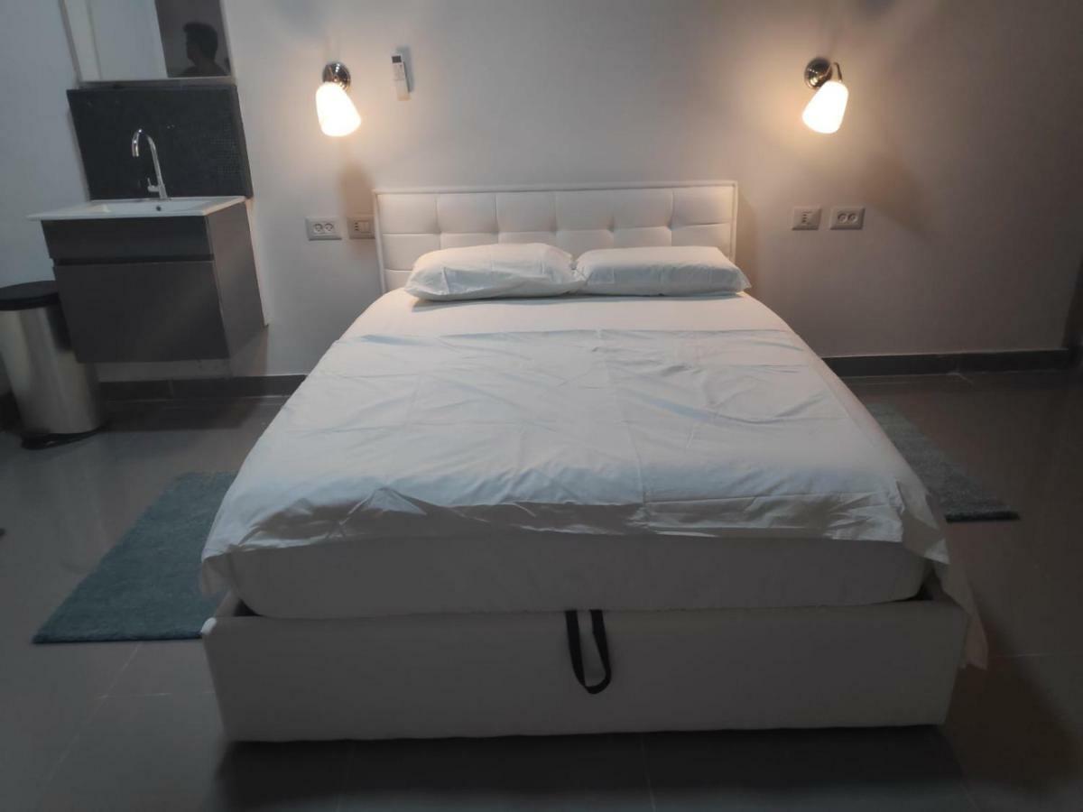 Agas Holiday Apartments - Gai Boutique ทิเบเรียส ภายนอก รูปภาพ